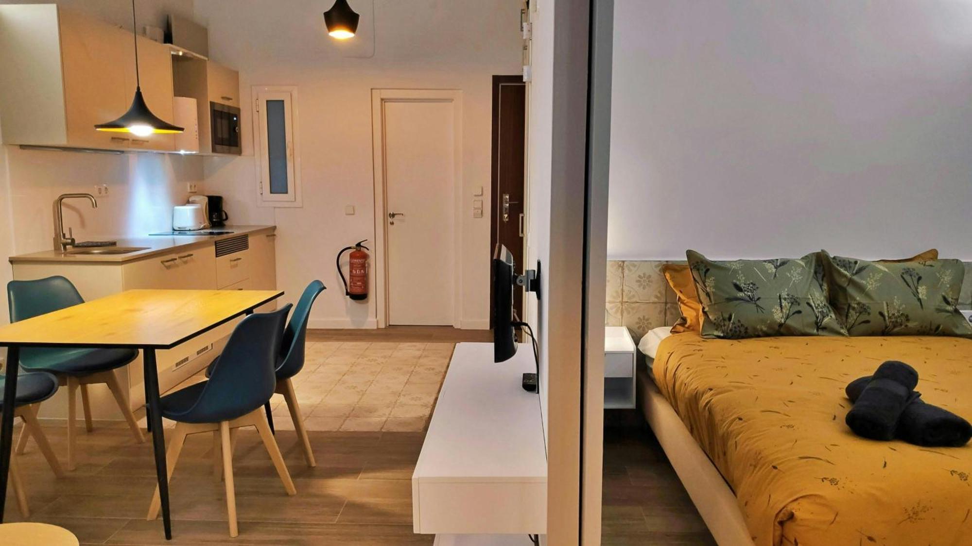 Sant Antoni 3 - Downtown Barcelona. Modern Appartement Buitenkant foto