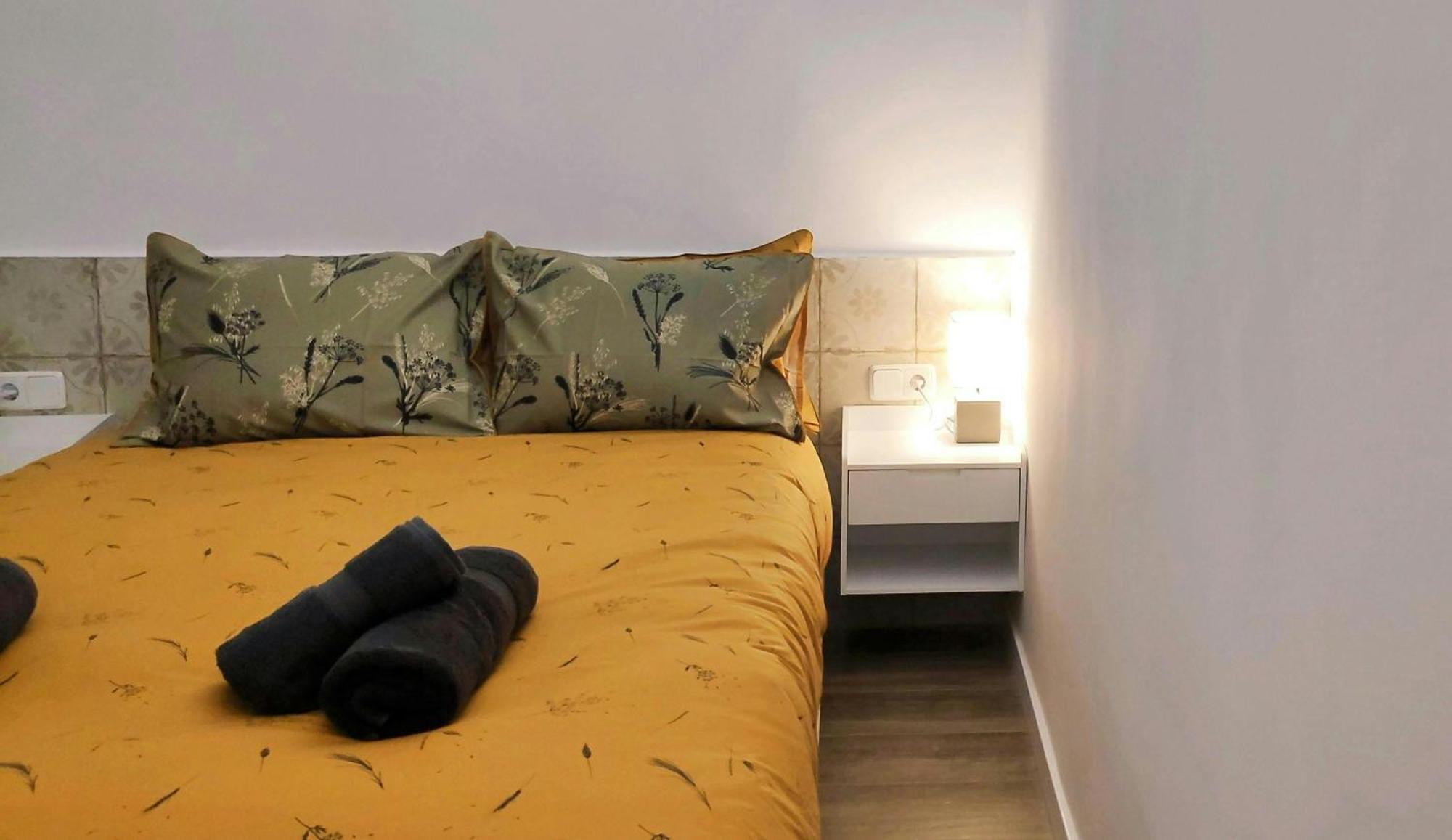 Sant Antoni 3 - Downtown Barcelona. Modern Appartement Buitenkant foto